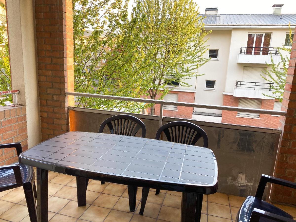 Luxueux Appartement Evry Centre - Parking - Rer A 10 Min Courcouronnes Exteriör bild