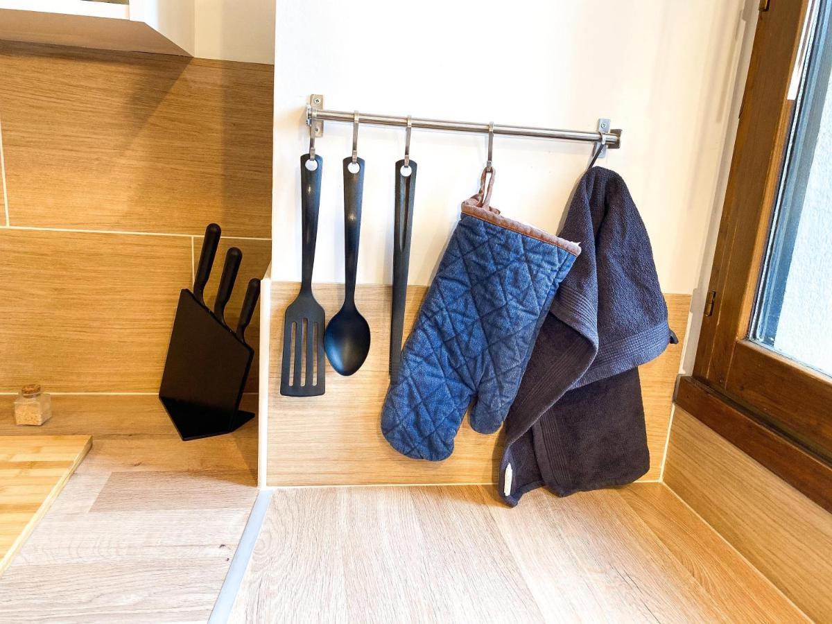 Luxueux Appartement Evry Centre - Parking - Rer A 10 Min Courcouronnes Exteriör bild